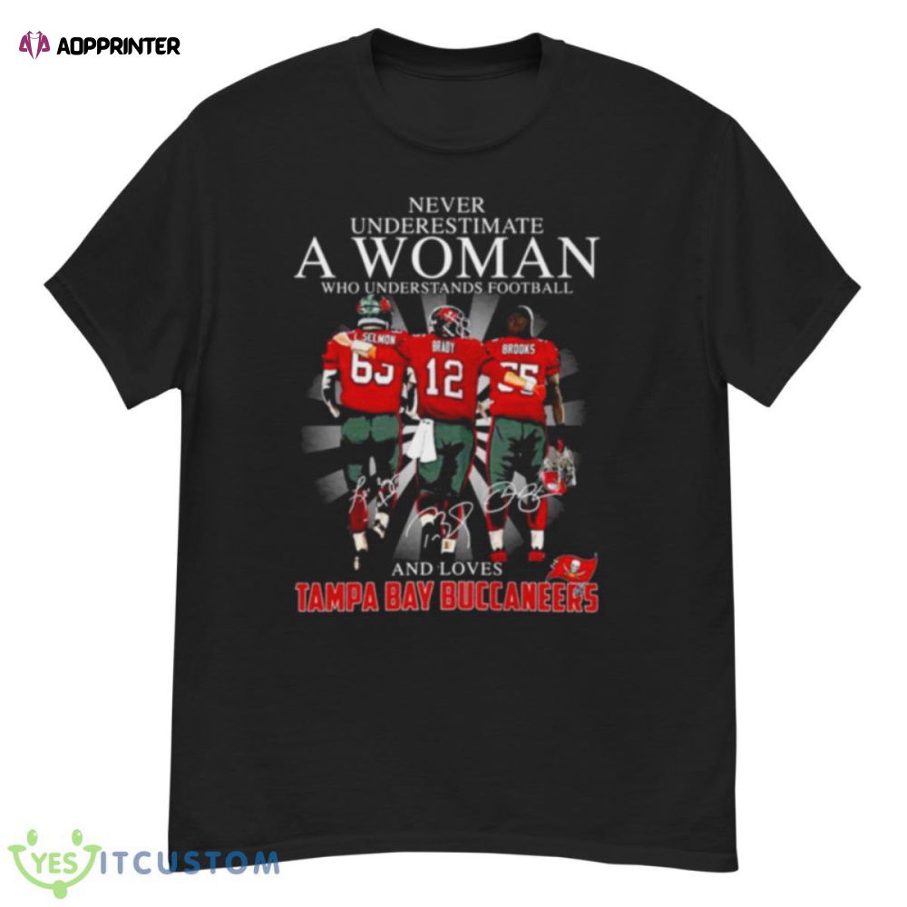 Never Underestimate A Woman Who Understands Football And Loves Tampa Bay Buccaneers Signatures 2023 Shirt Never Underestimate A Woman Who Understands Football And Loves Tampa Bay Buccaneers Signatures 2023 Shirt