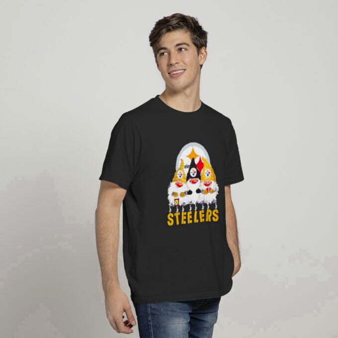 Pittsburgh Steelers Gnomes Merry Christmas T-Shirt