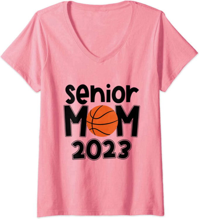 Womens Senior Mom Class Of 2023 Basketball Mom Graduation Apparel V-Neck T-Shirt