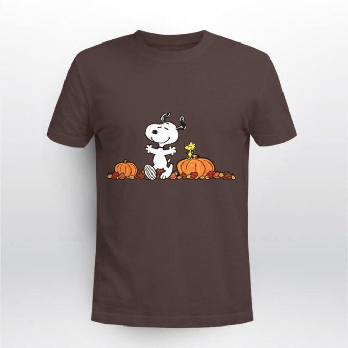 Snoopy Autumn Halloween T-shirt: Spooky Fun & Trendy Design