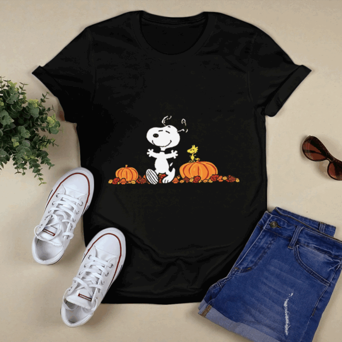 Snoopy Autumn Halloween T-shirt: Spooky Fun & Trendy Design