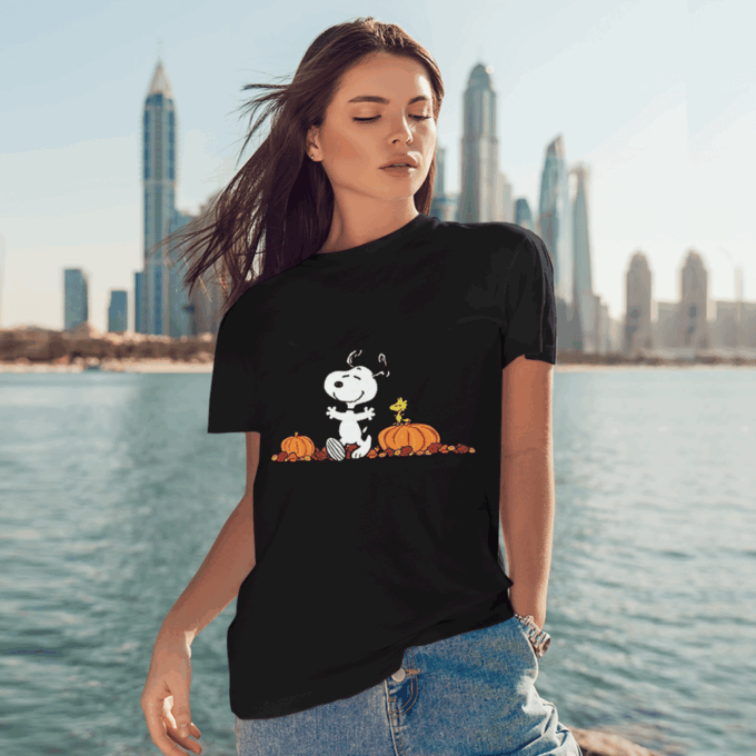 Snoopy Autumn Halloween T-shirt: Spooky Fun & Trendy Design