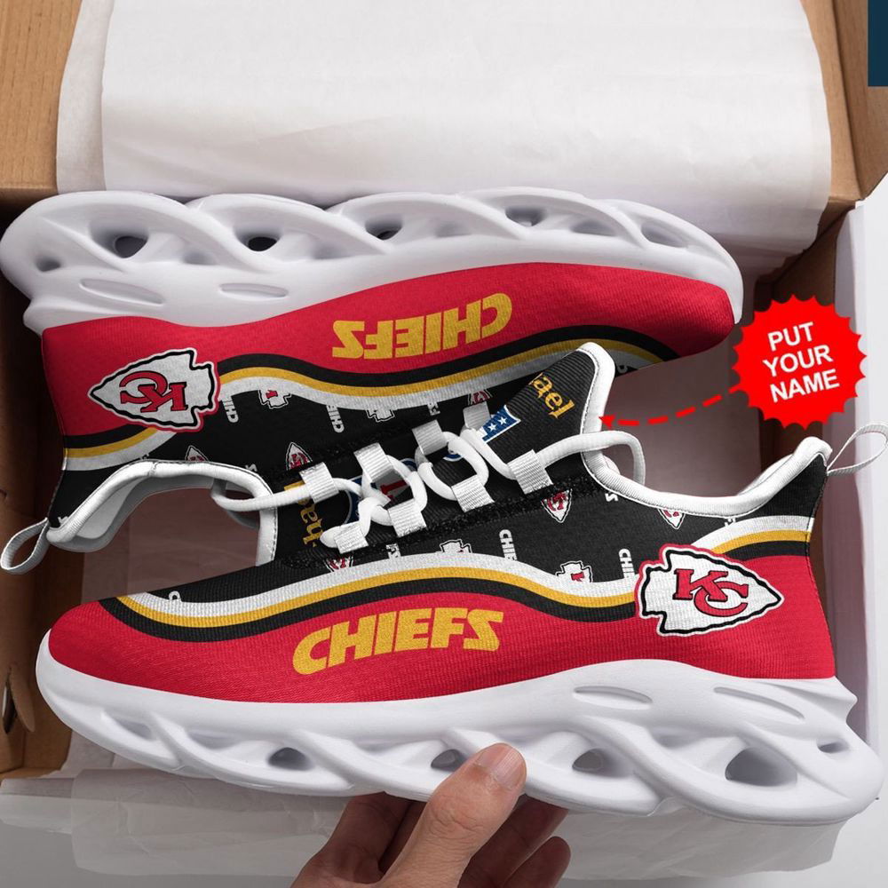 Kansas City Chiefs Logo Pattern Custom Name 3D Max Soul Sneaker Shoes In Black And Red Personalized Shoes For Men Kansas City Chiefs Logo Pattern Custom Name 3D Max Soul Sneaker Shoes In Black And Red Personalized Shoes For Men