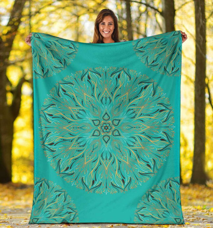 Mandala P (Tiffany Girl) – Throw Blankets