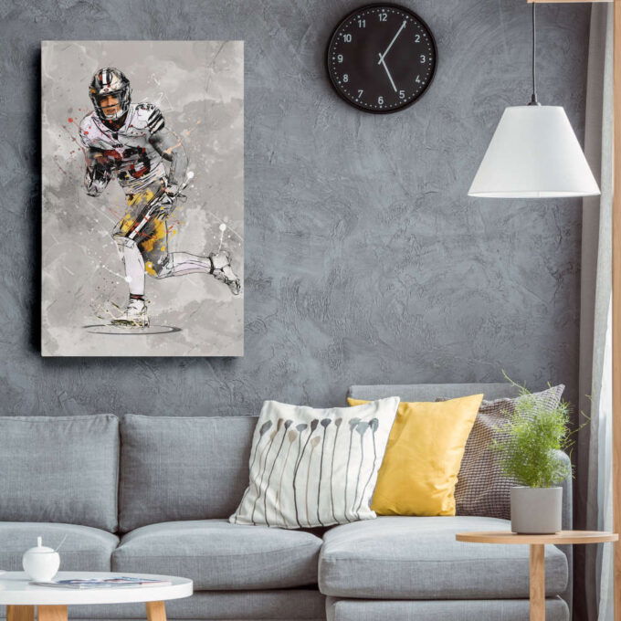 Christian McCaffrey Poster San Francisco 49ers NFL Canvas Wall Art Home Decor Framed Poster Man Cave Gift