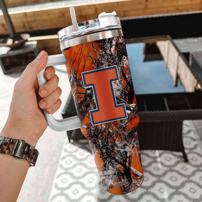 Llinois Fighting Illini NCAA Hunting Personalized Stanley Tumbler 40oz Gift for Fans