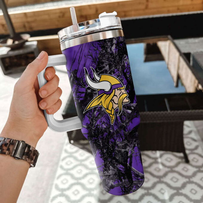 Minnesota Vikings NFL Hunting Personalized Stanley Tumbler 40oz Gift for Fans