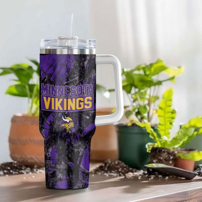 Minnesota Vikings NFL Hunting Personalized Stanley Tumbler 40oz Gift for Fans