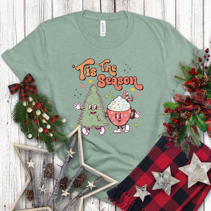 Get Festive with Retro Christmas Shirts: Santa Trees Crewnecks – Perfect for Merry Christmas & Vacation In My Era Shirt