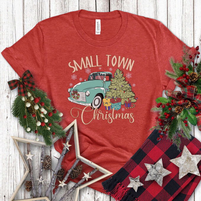 Christmas Shirt Family: Festive Tshirt Tree Design Crewneck – Merry Christmas Vacation Gift
