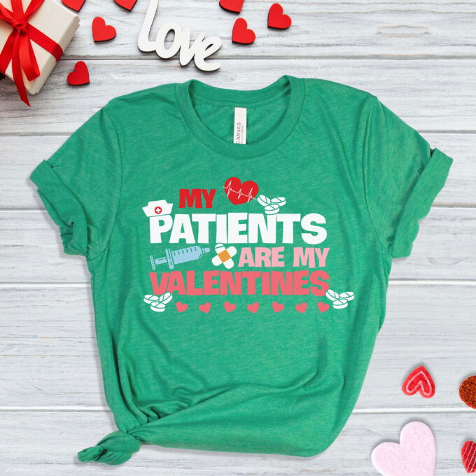 Cute Nurse Valentine s Day Shirt: Love ER Nurse T-Shirt
