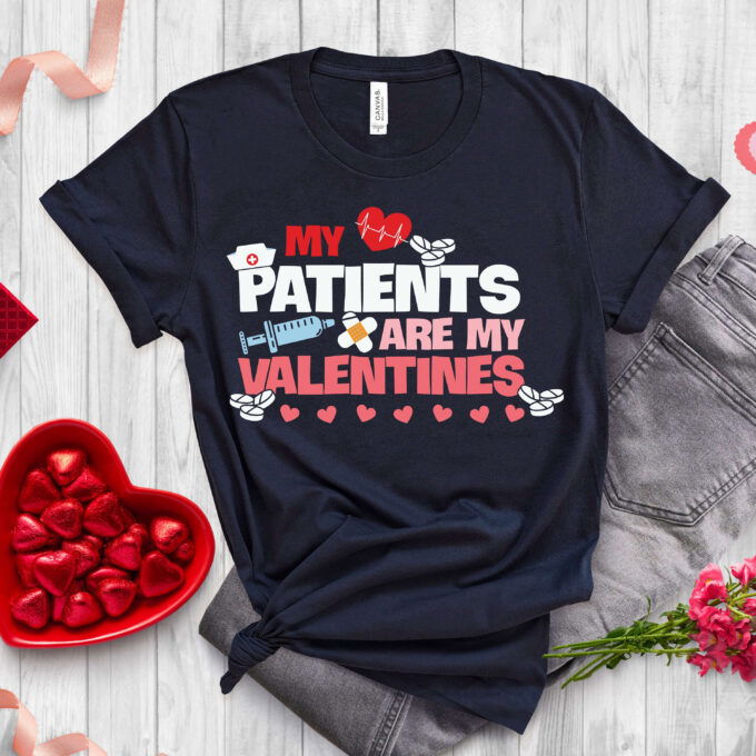 Cute Nurse Valentine s Day Shirt: Love ER Nurse T-Shirt