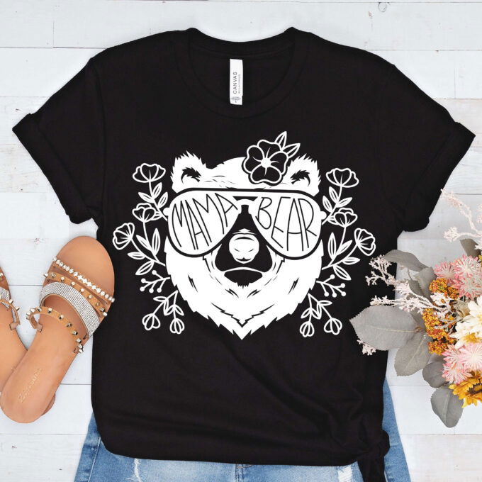 Best Mom Gift T-shirt: Mother s Day Shirt Mom Life Shirt Custom Mama Shirt
