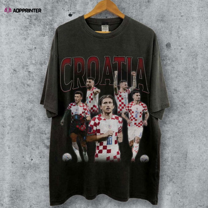 Vintage Retro Croatia Soccer Team Shirt Soccer Bootleg Shirt Soccer Shirt Football Fan Gifts Soccer Tee