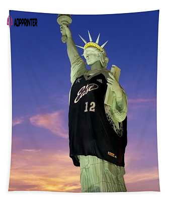 Stunning Lady Liberty All Star Game Susan Candelario Tapestry: Unique & Vibrant Décor Stunning Lady Liberty All Star Game Susan Candelario Tapestry: Unique & Vibrant Décor