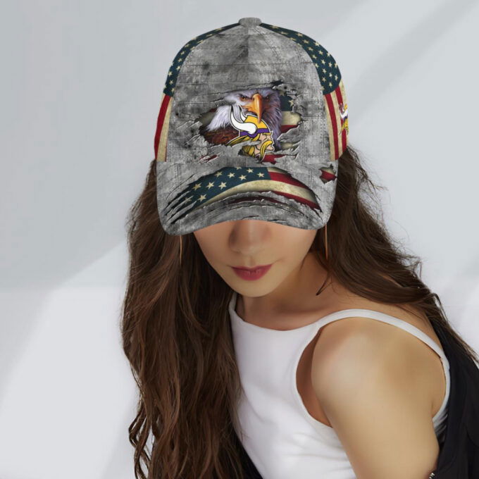 Minnesota Vikings Vintage American Flag Royalty Baseball Classic Cap Men Hat