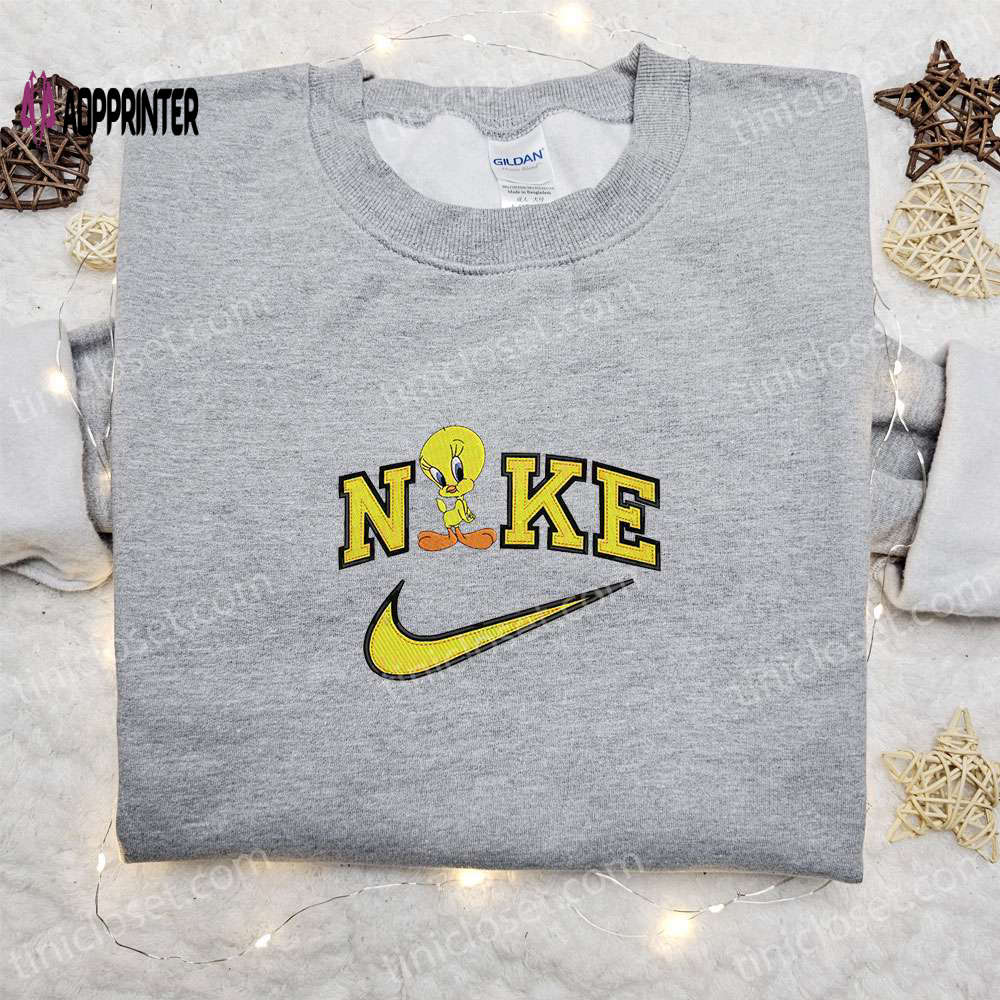 Disney Embroidered Sweatshirt: Tweety x Nike Cartoon Shirt Best Family Gift Ideas Disney Embroidered Sweatshirt: Tweety x Nike Cartoon Shirt Best Family Gift Ideas