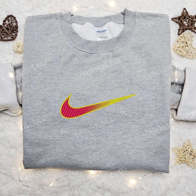 Gradient x Nike Embroidered Sweatshirt – Customized Family Gift Shirt